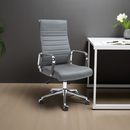 Modernster Bürostuhl aus Echtleder