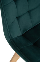 Moderner Esszimmerstuhl mit Samtbezug und Holzgestell