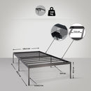 Metallbett mit robustem Stahlgestell und minimalistischem Design