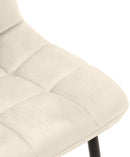 Komfortabler Esszimmerstuhl mit Samtbezug und Metallgestell