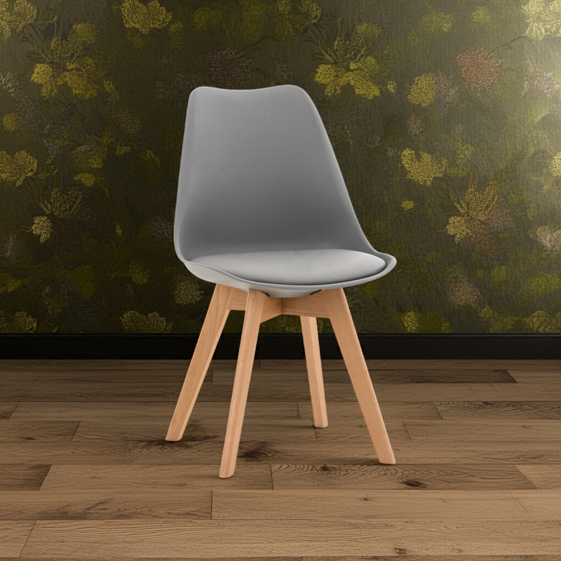 Moderner Esszimmerstuhl aus Kunststoff und Stoff mit Holzgestell