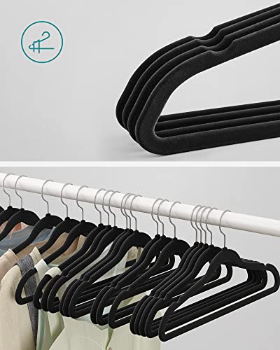 CRF26BK Set of 30 Velvet Coat Hangers 43.5 cm Long Suit Hangers Thin Heavy Duty 360° Rotating Hook for Coats, Shirts and Suits Black